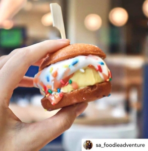 Rainbow icecream bao | central | little bao